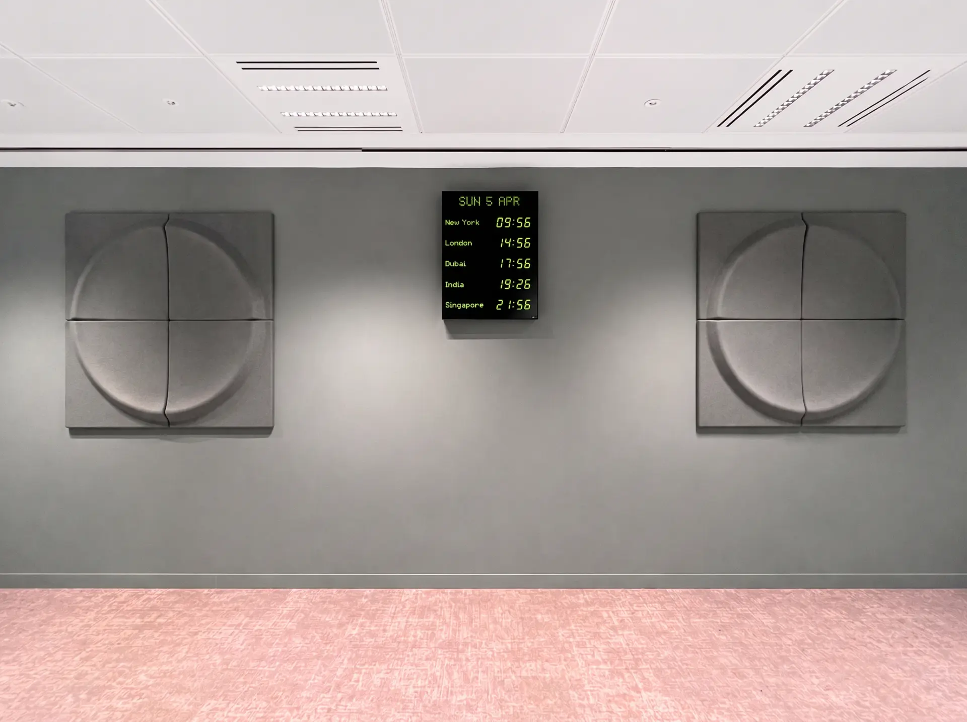 Compact vertical, acoustic wall